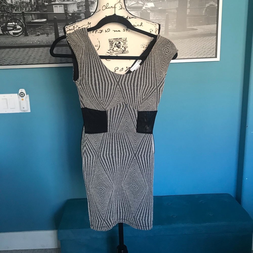 Sexy stretch dress.  Gold and black color